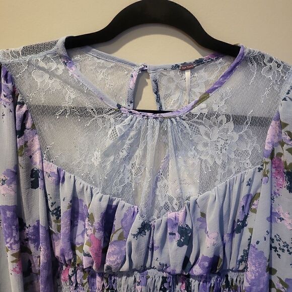 Free People Forever Femme floral print in blue and purple with lace small - Picture 2 of 8